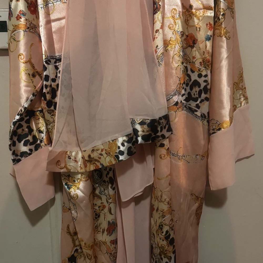 Elegant Pink Satin Robe Set